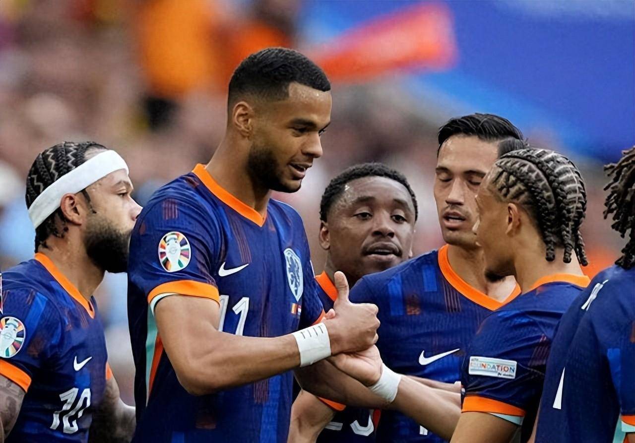 荷兰队表现抢眼，在比赛中展现高水准