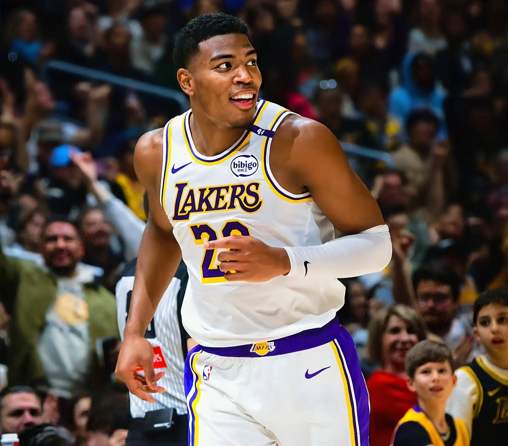 灰熊击败湖人，浓眉23+15送追梦助攻的简单介绍