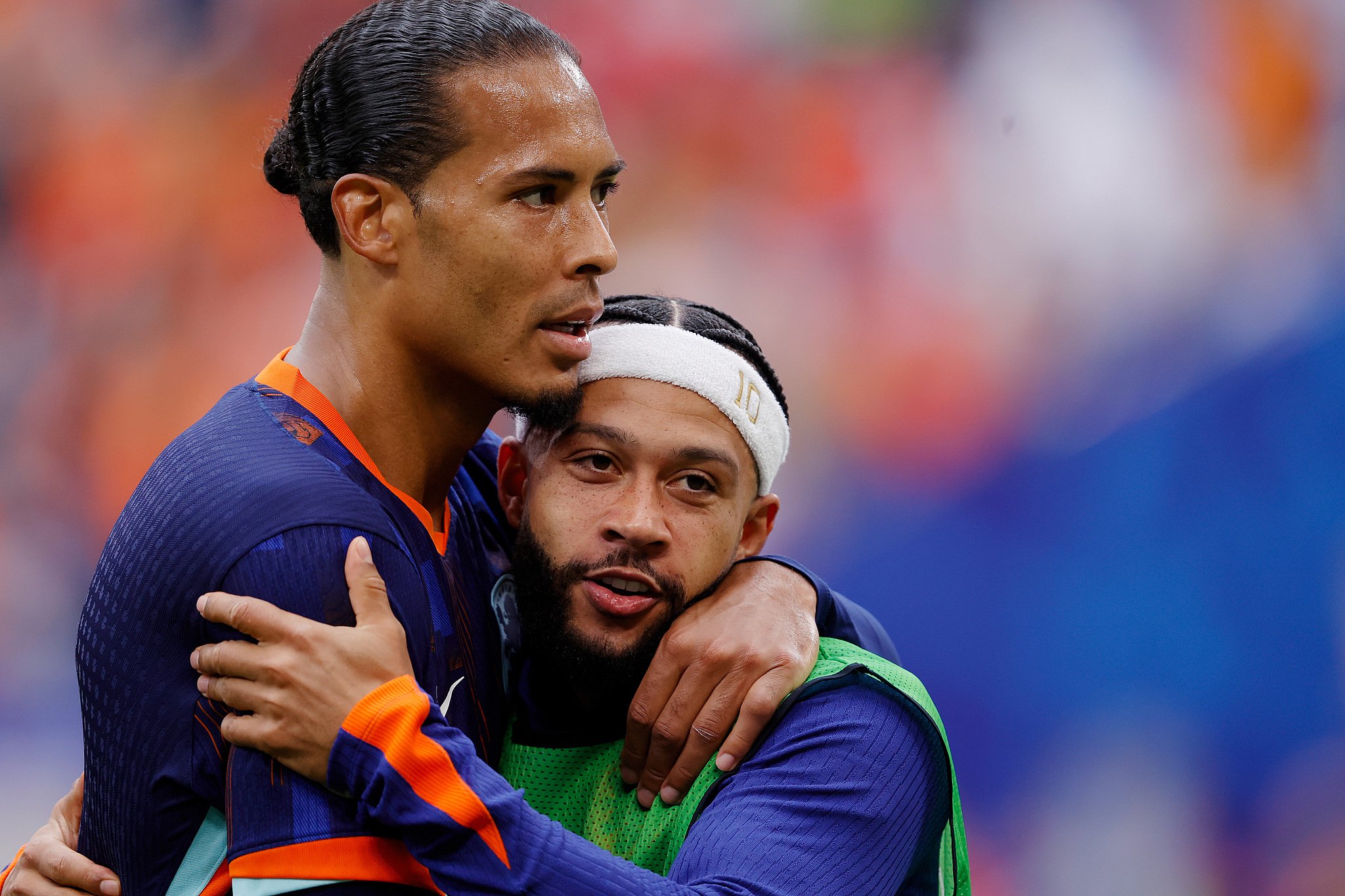 波兰球员展现出色表现，领先对手取胜