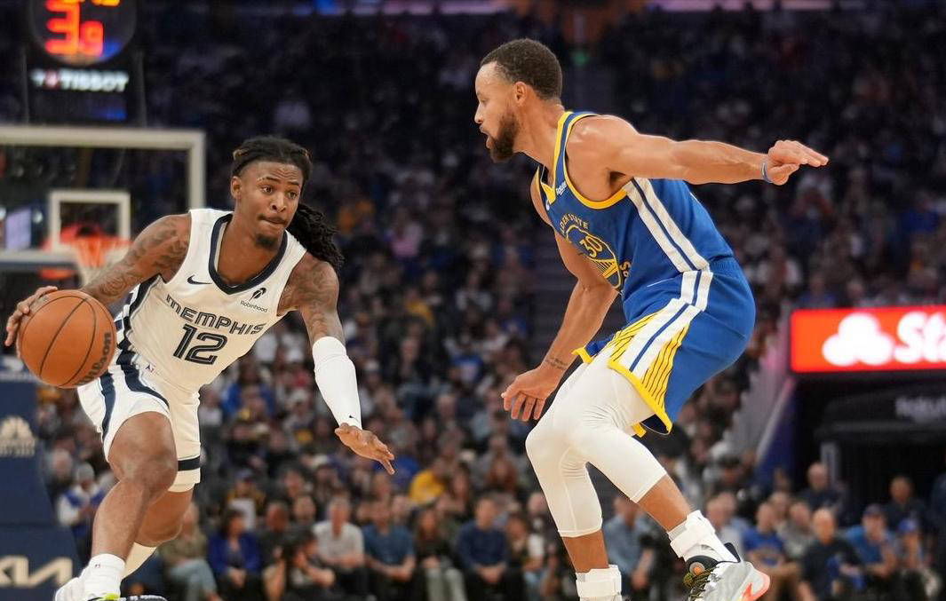 勇士备战状态良好,迎来新胜利 勇士备战状态良好,迎来新胜利